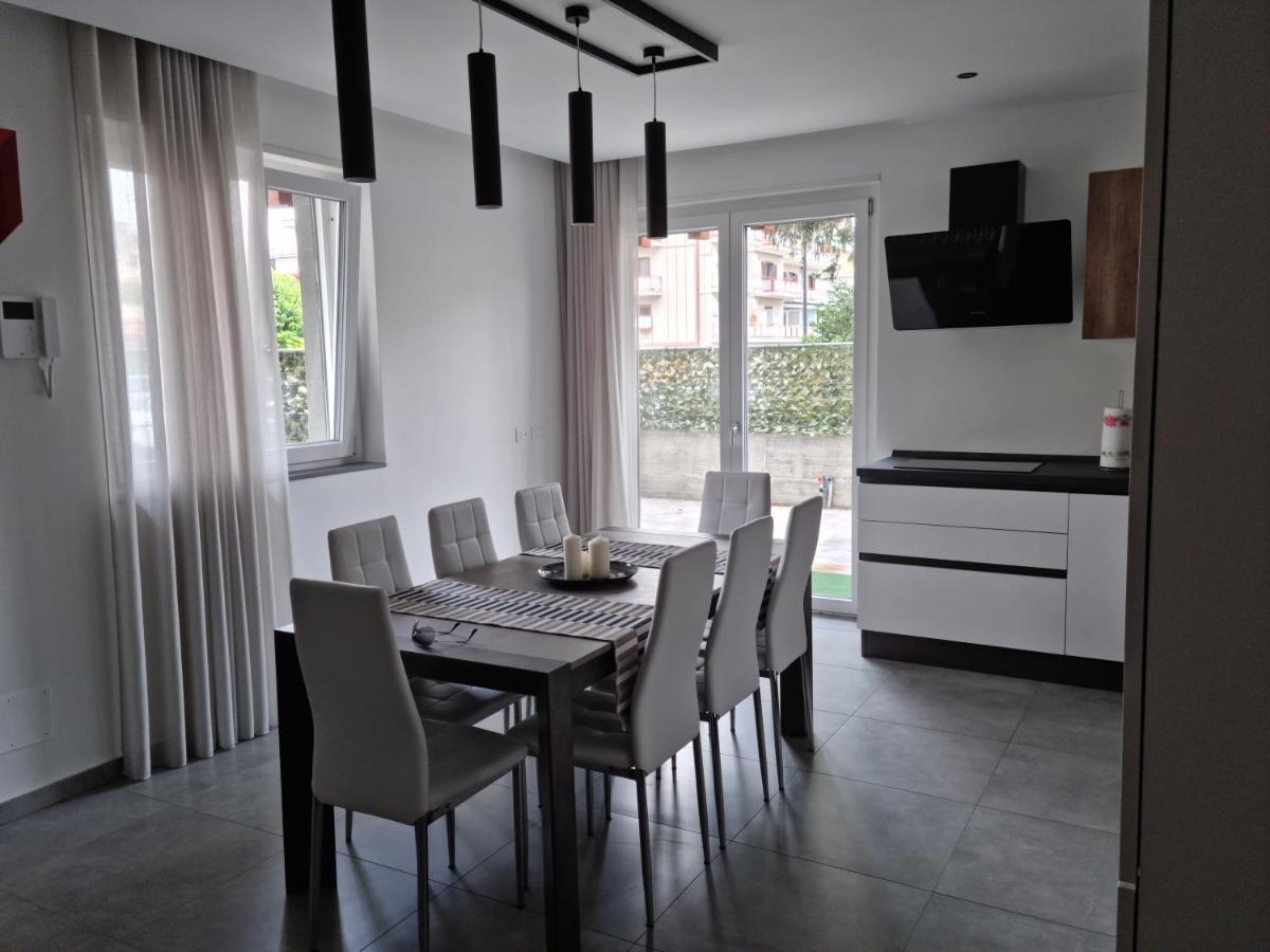 Kd Apartment, Accogliente, Moderno E Spazioso. Кастел ди Сангро Екстериор снимка